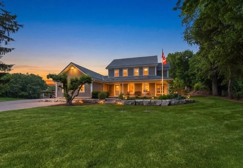 1119 Powerline Road E, Lynden