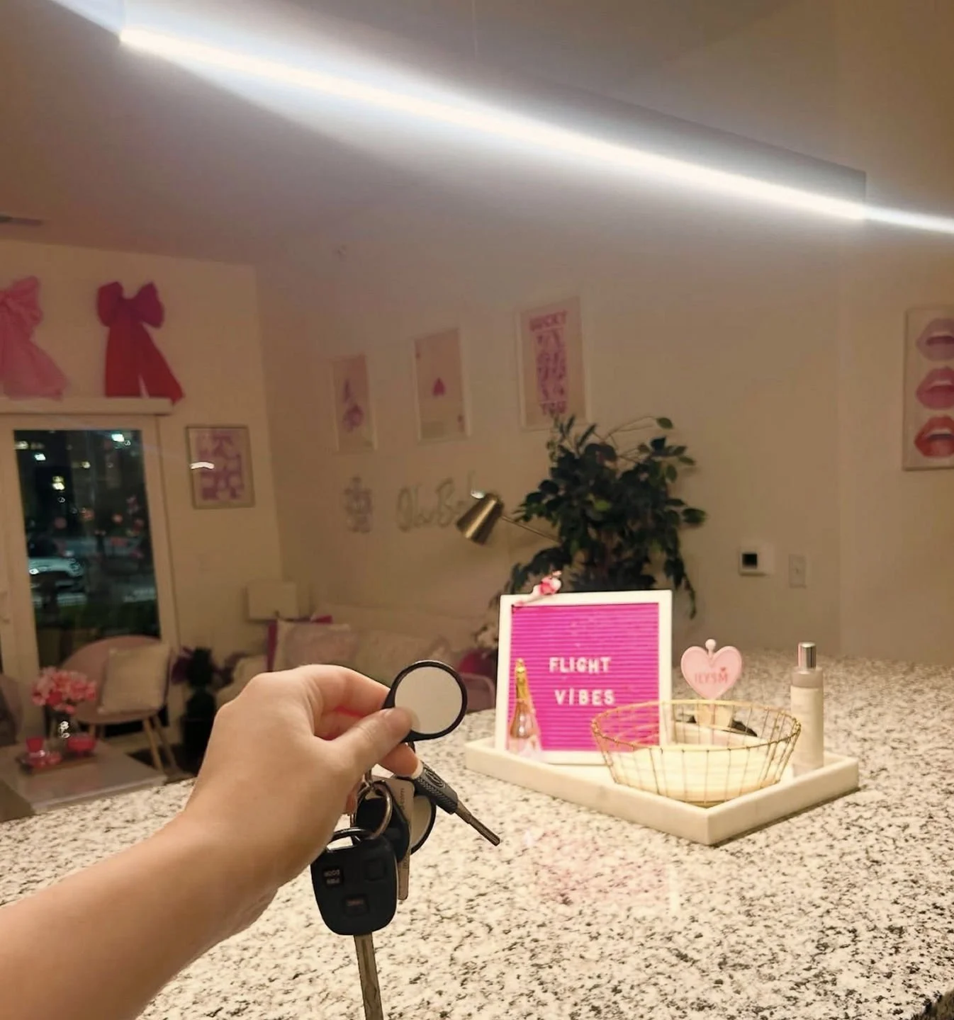 Move In Day is almost here! Have you secured your space for the 2026/2027 term? Lock in your spot before our 2 bedrooms are all gone. 
Don't want a roomie this year? No problem! Snag a full 2 bedroom 2 bathroom unit for ONLY $1599! Apply today on our
