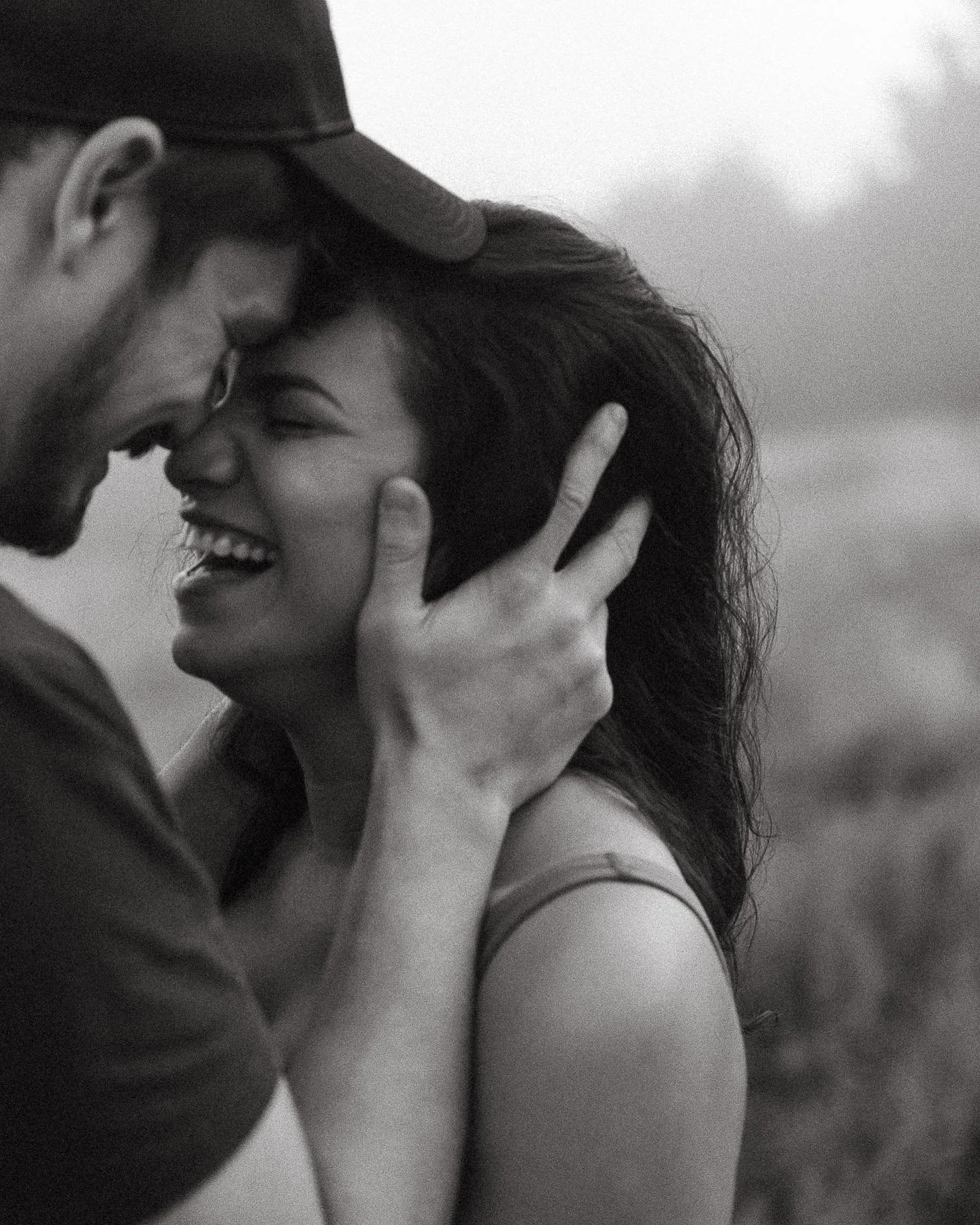Thanks @hinge 😘 #engaged 

Asbury won the caption game on this one, so I&rsquo;m just gonna be thankful for the amazing human that he is. Crazy how much love can be packed into our time knowing each other. Thankful for you and excited for our future