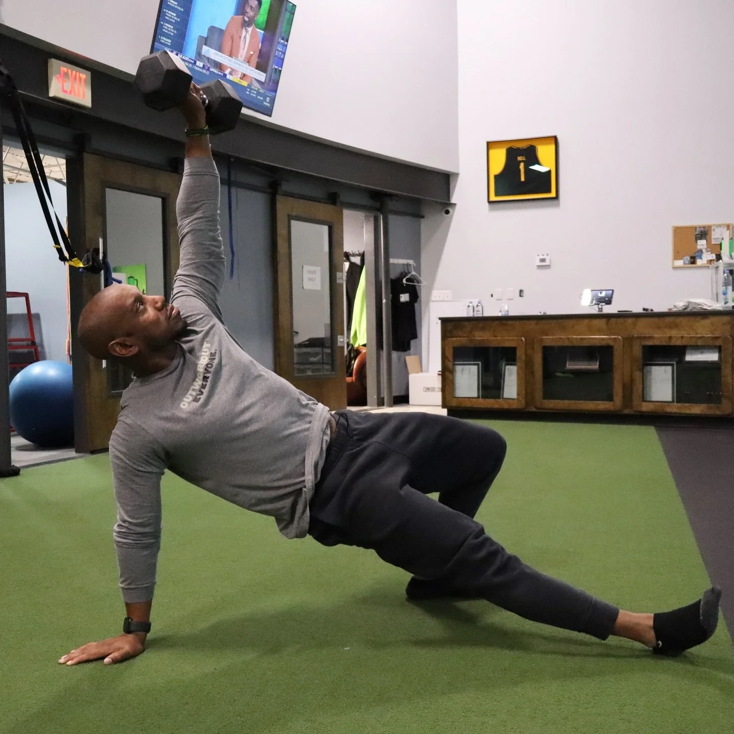 🔥 Discipline over motivation. Staying consistent&mdash;one workout at a time. 💪🏽 💪🏽💪🏽

#fundamentalfitness #wichita #gym #discipline #motivation