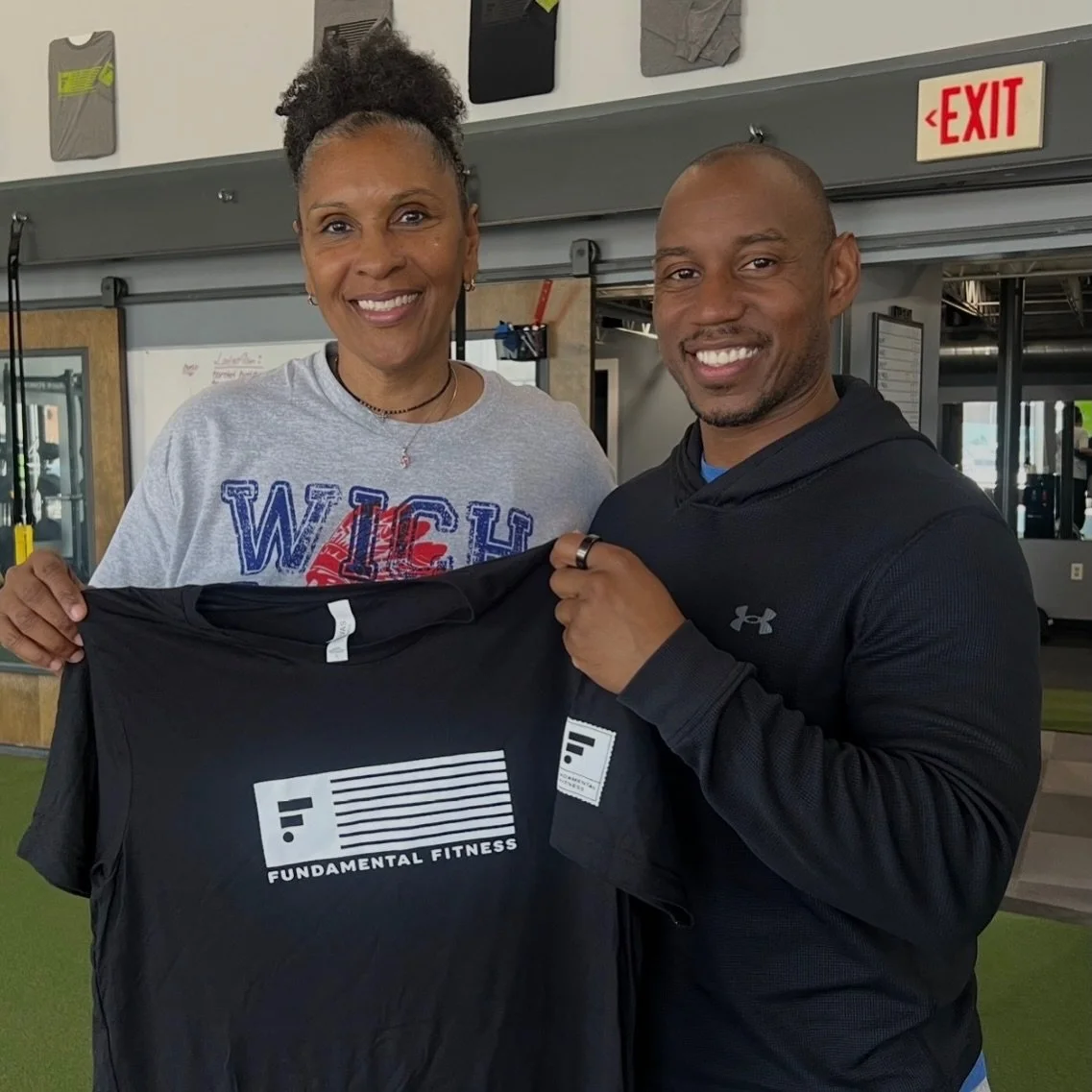 A living legend stopped by our gym today!! Lynette Woodard, 1st female Harlem Globetrotter, WNBA, Olympian&hellip;Fantastic person and ballplayer! 

#wnba #harlemglobetrotters #wichita