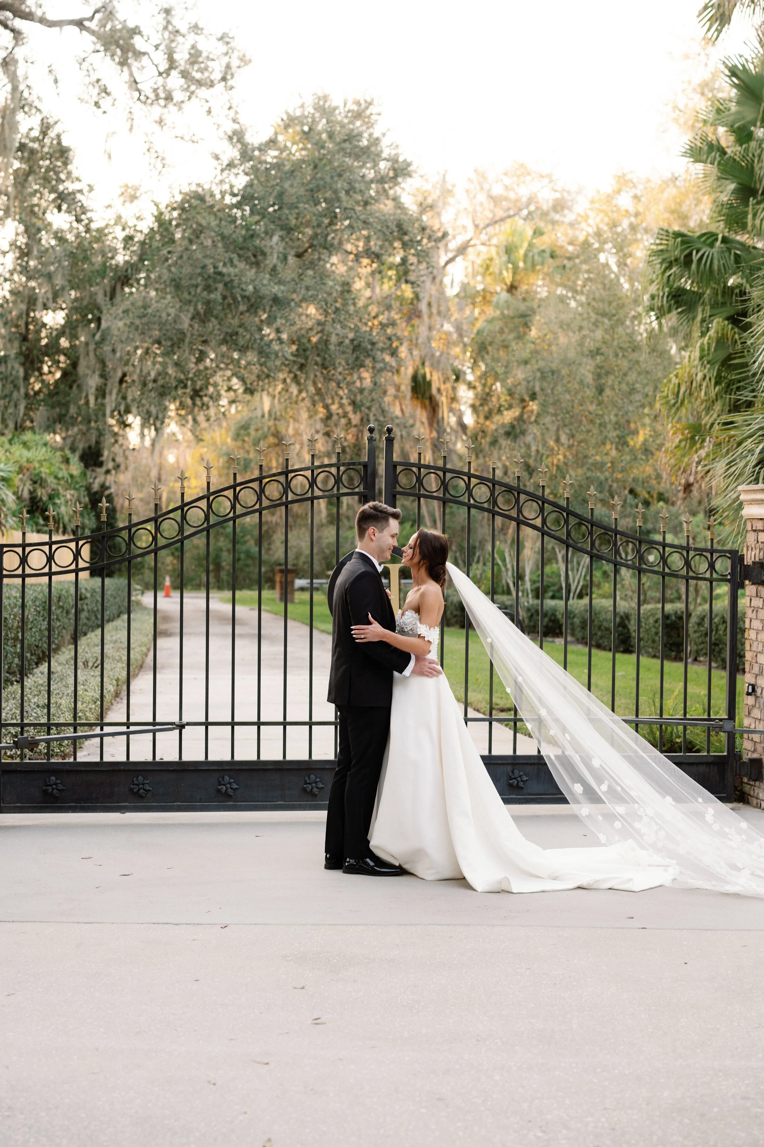 Copyright-Dewitt-for-Love-Photography-R-Co-Hotel-Haya-Hardemans-Garden-Tampa-Wedding-Photographer-780.jpg