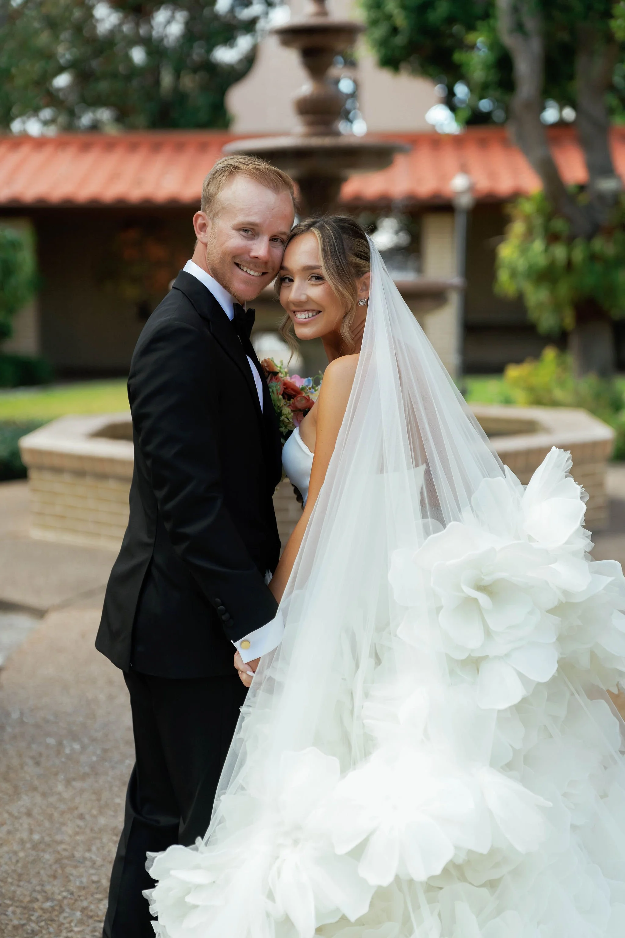 Whimsical &amp; Colorful: Frances &amp; Daniel’s Wedding at St. Regis Longboat Key | Longboat Key, Florida