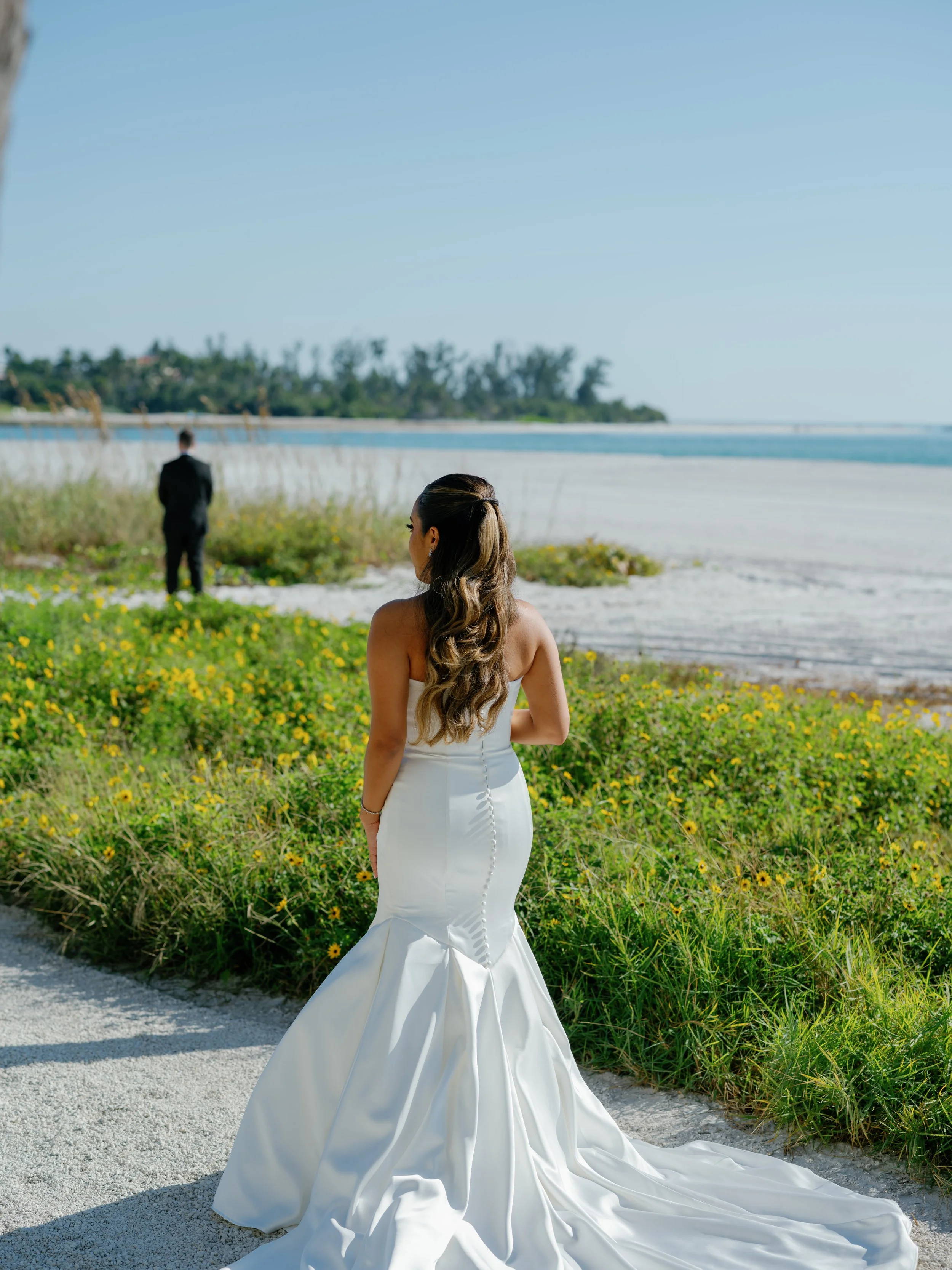 Kim + Mike Sneak Peek-50.jpg