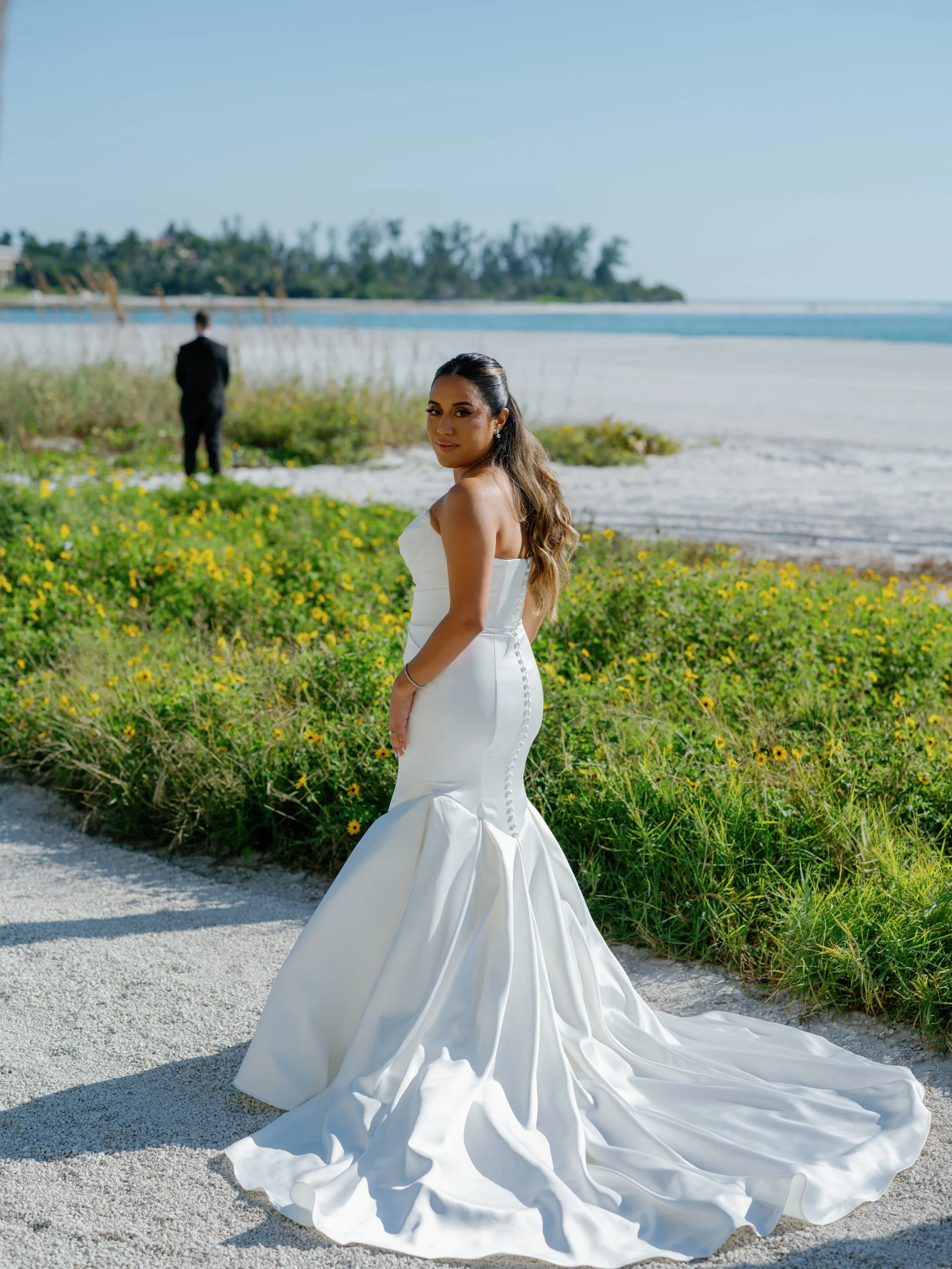 Kim + Mike Sneak Peek-51.jpg