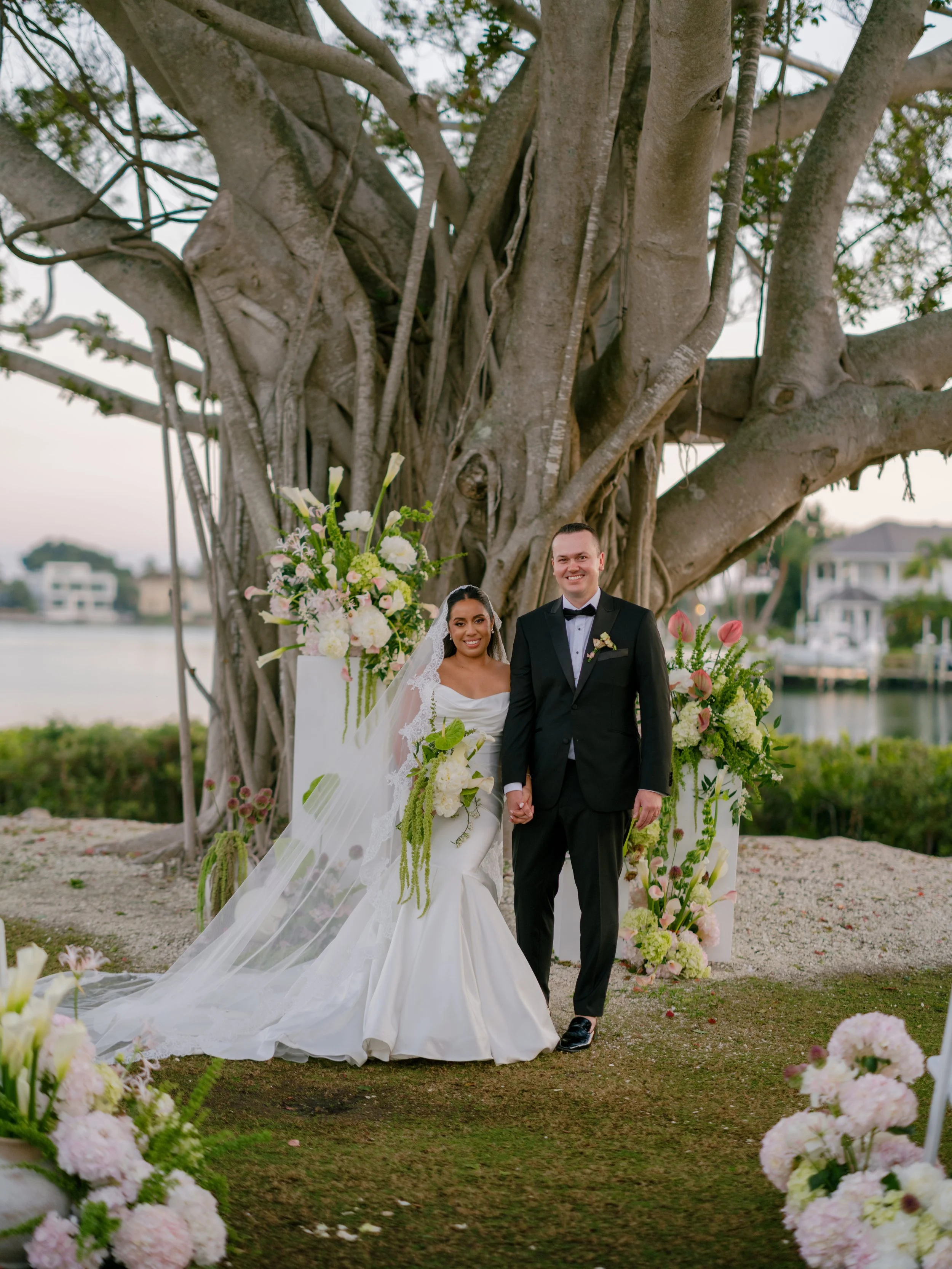 Kim + Mike Sneak Peek-128.jpg