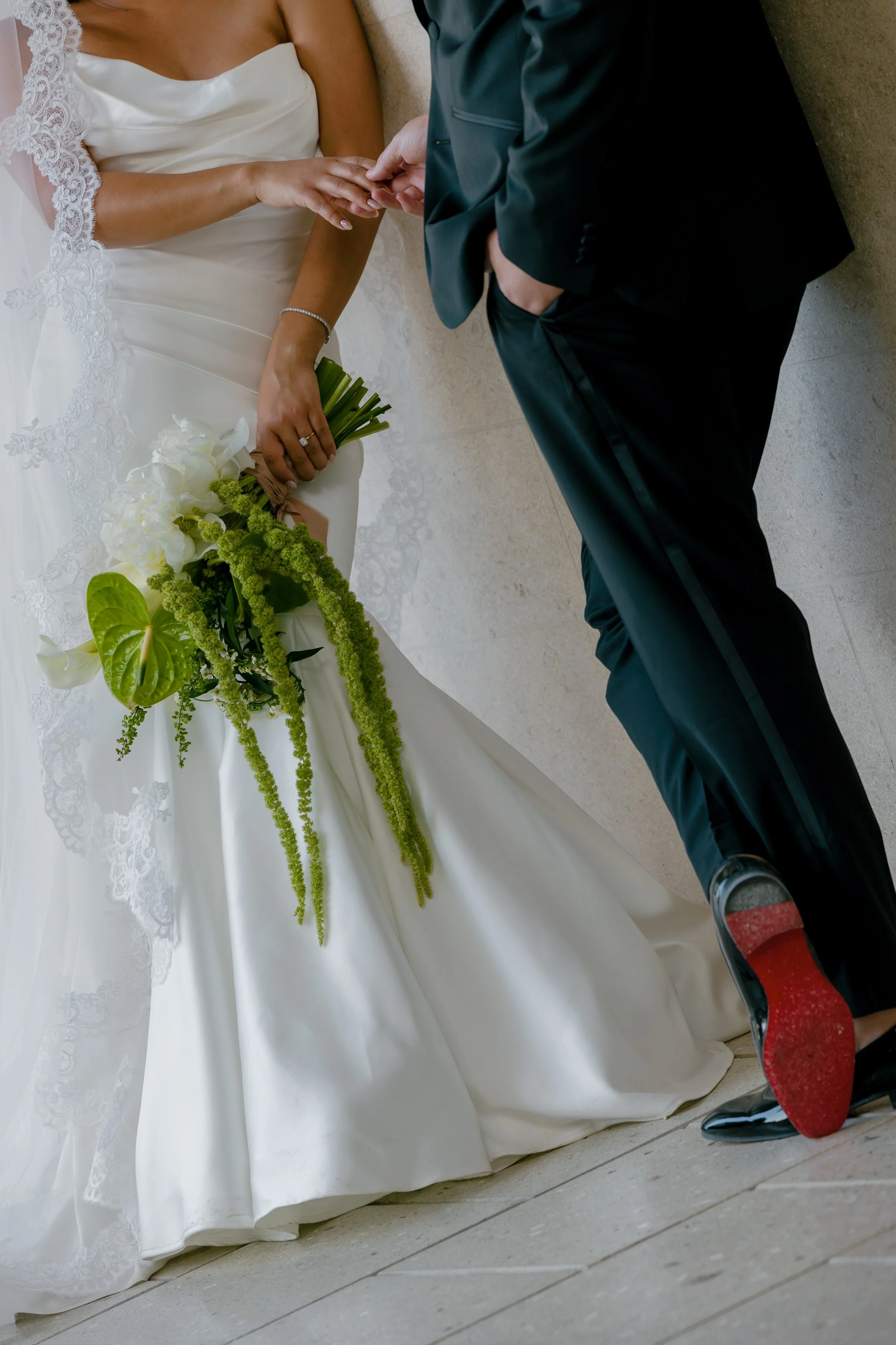 Kim + Mike Sneak Peek-83.jpg