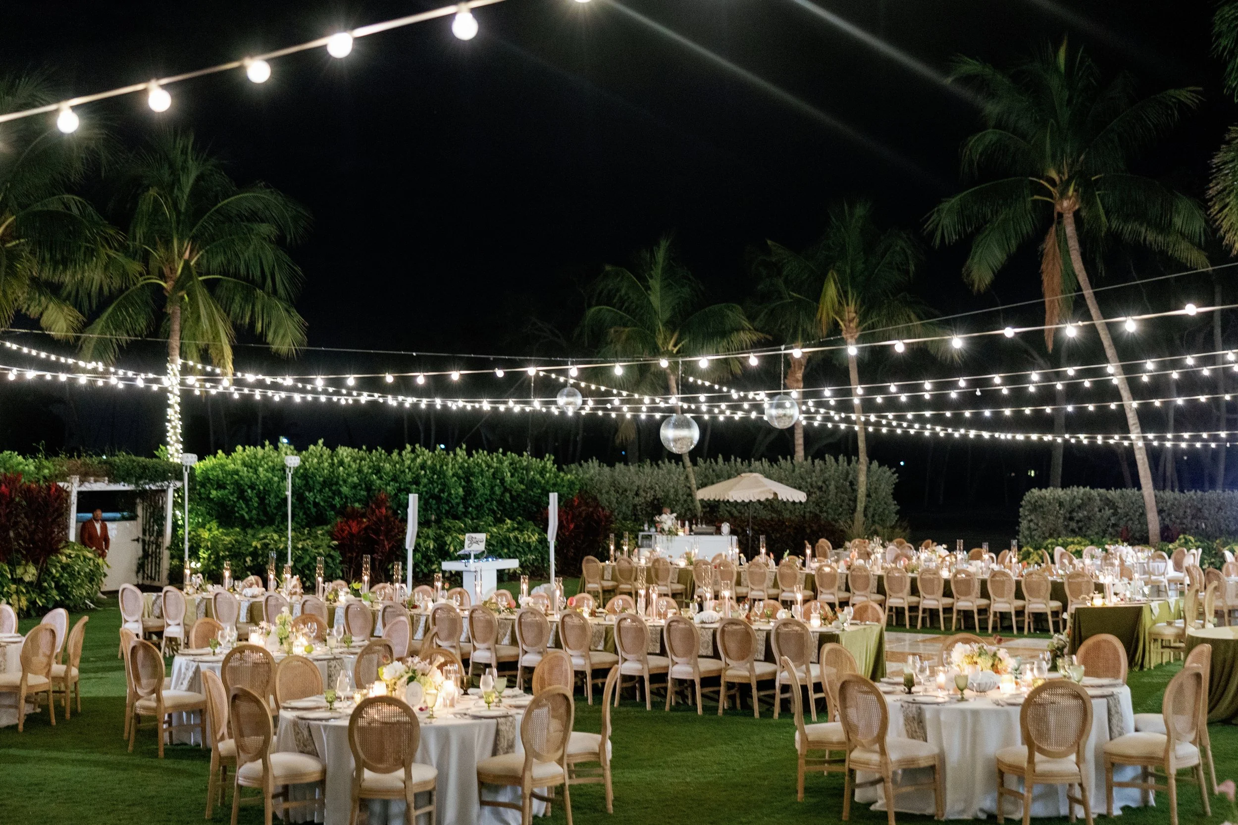 Kim + Mike Sneak Peek-177.jpg