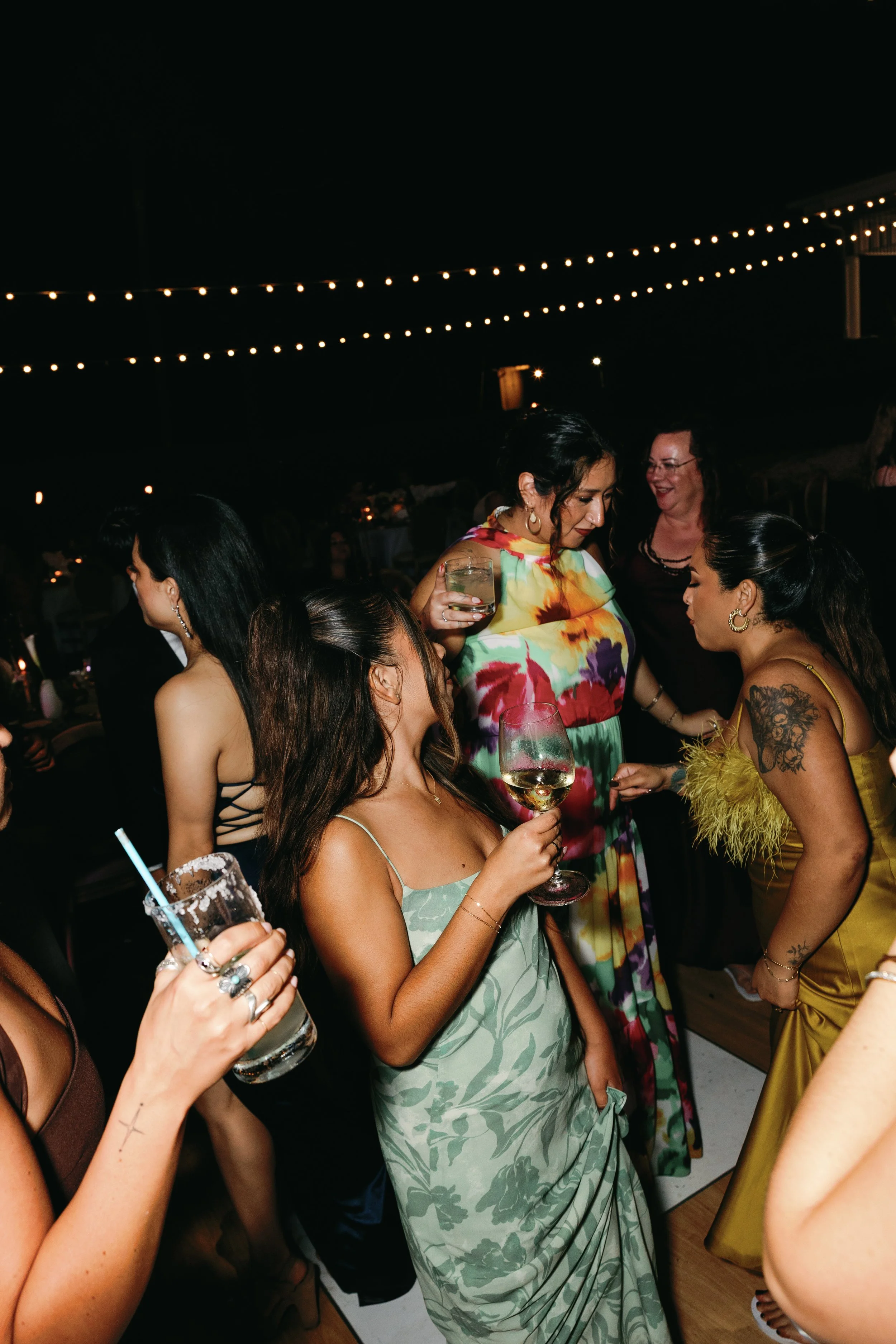 Kim + Mike Sneak Peek-230.jpg