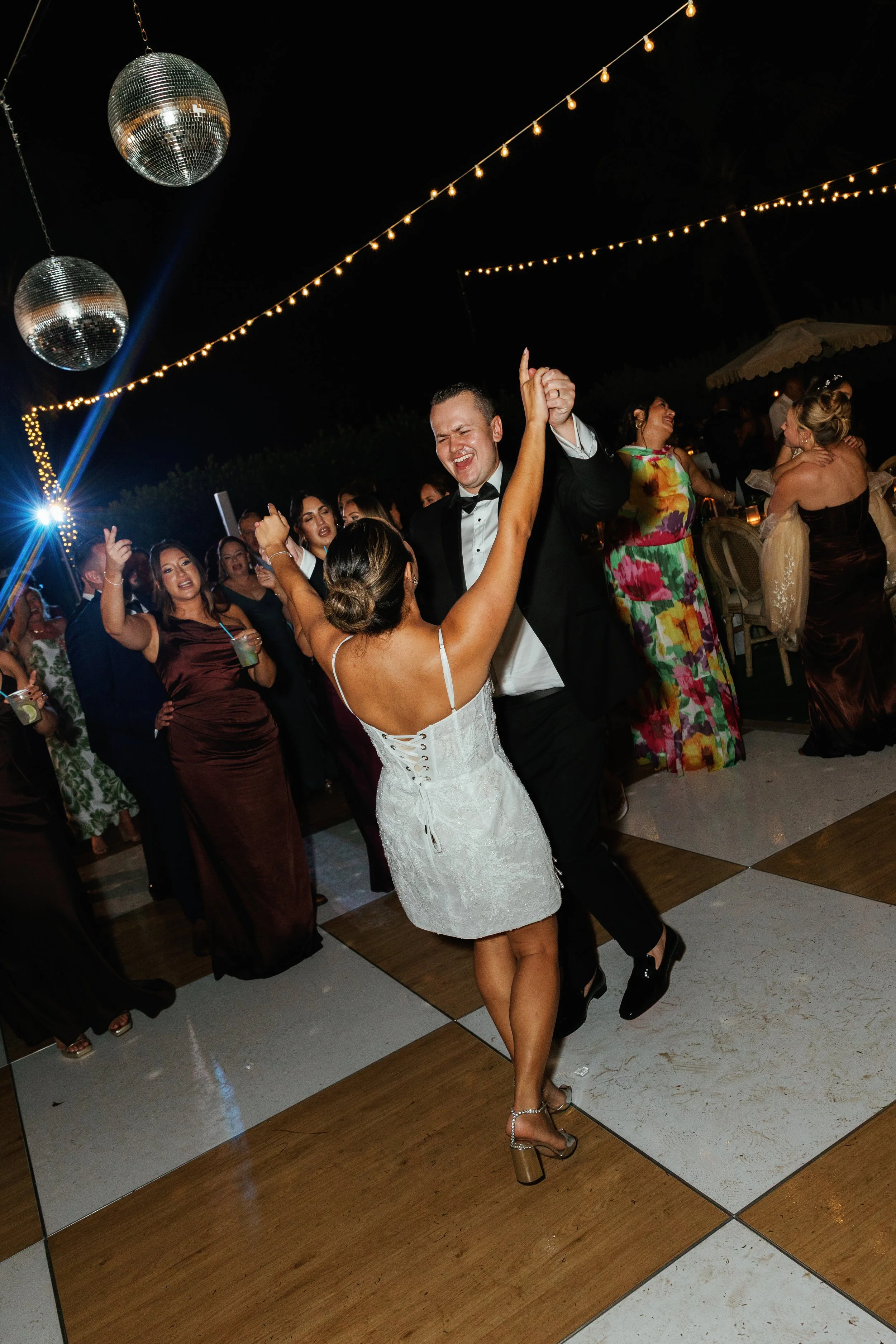 Kim + Mike Sneak Peek-242.jpg