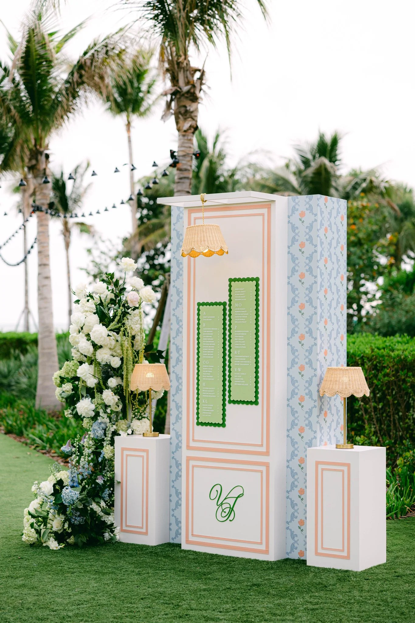 Jon&Victoria-14_(2048).jpg