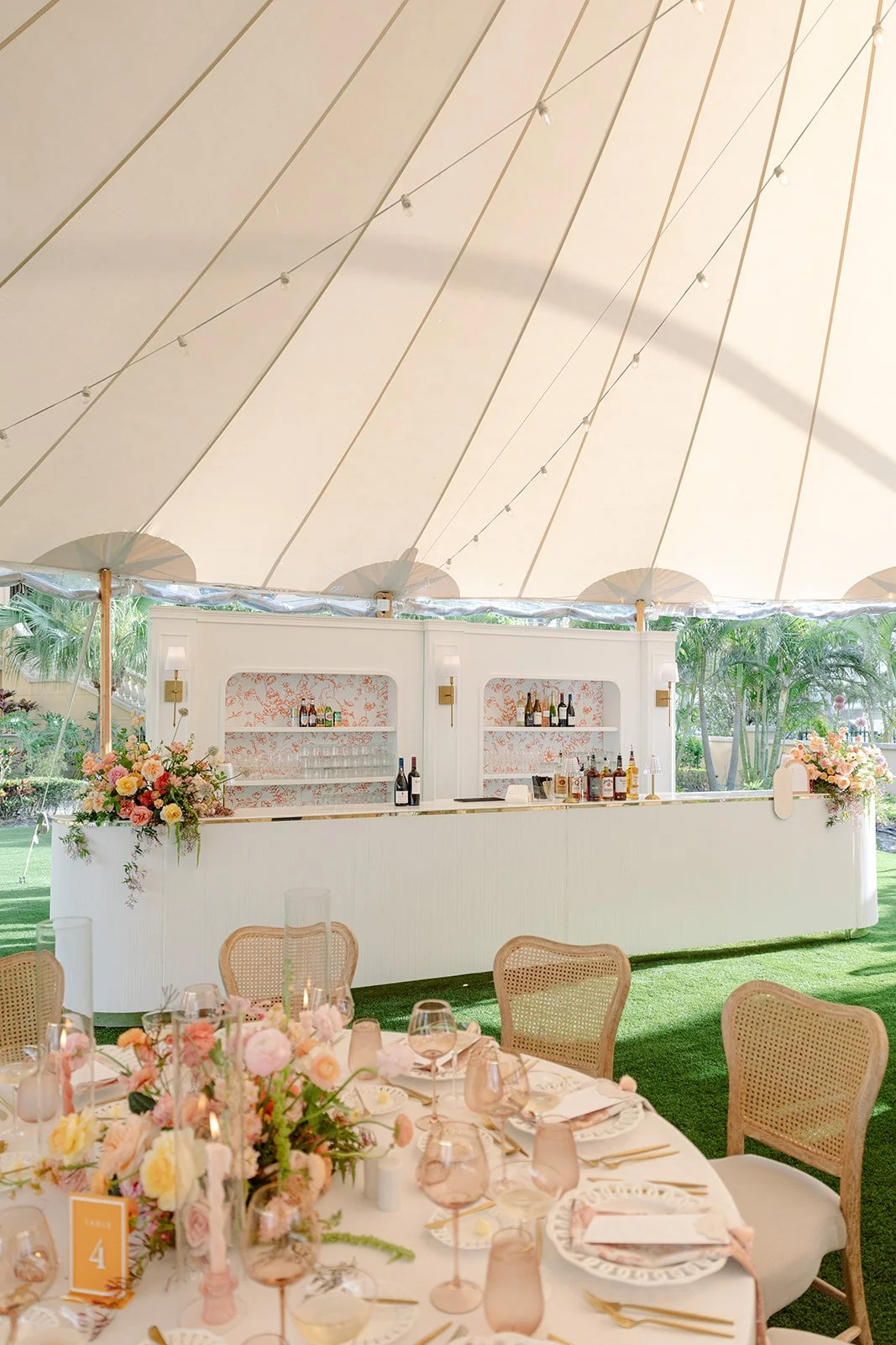 Your Wedding Guide To: Bars