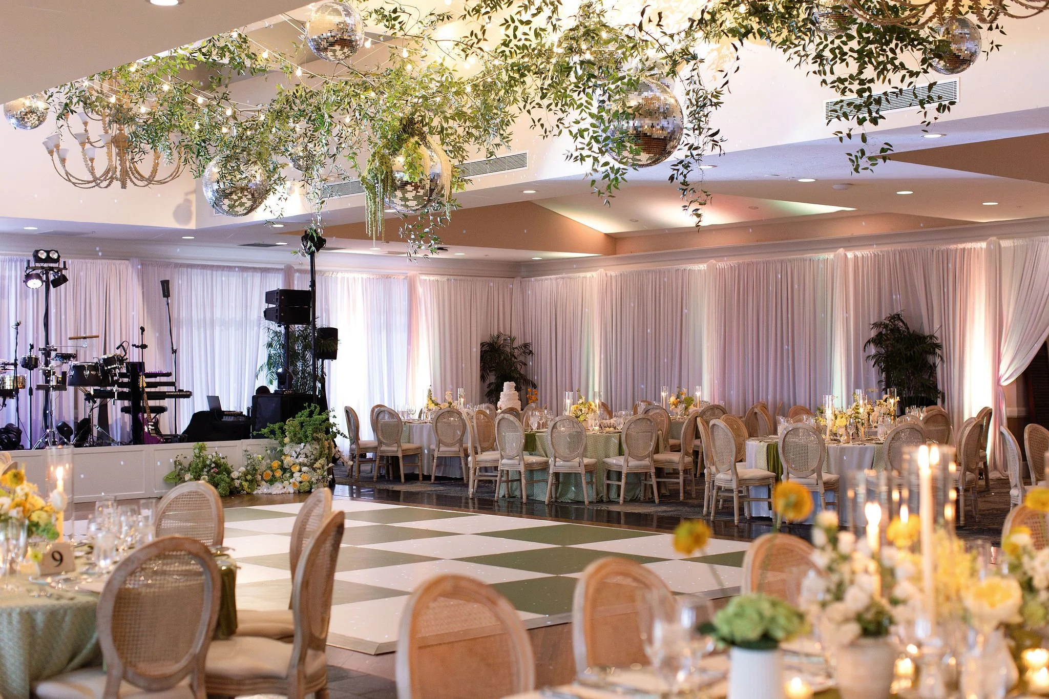 Copyright-Dewitt-for-Love-Photography-R-R-Resort-at-Longboat-Key-Club-Wedding-Photographer-185.jpg