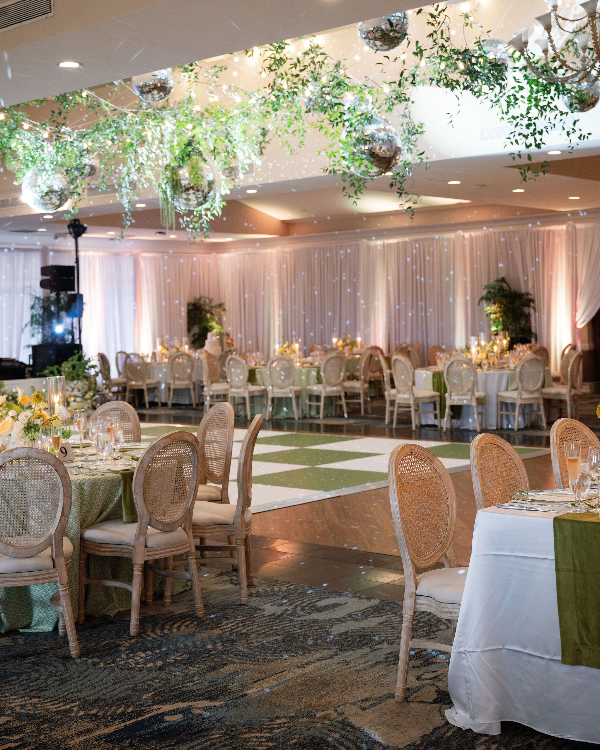 Copyright-Dewitt-for-Love-Photography-R-R-Longboat-Key-Club-Wedding-Photographer-1092.JPG