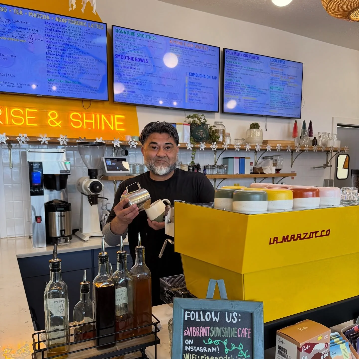 ✨Employee Spotlight: Meet Peter✨

Born and raised in LA, Peter has been part of our team for about 9 months. You&rsquo;ll usually find him pressing juice in production or working his magic behind the barista counter! 

☀️ Favorite part of working her