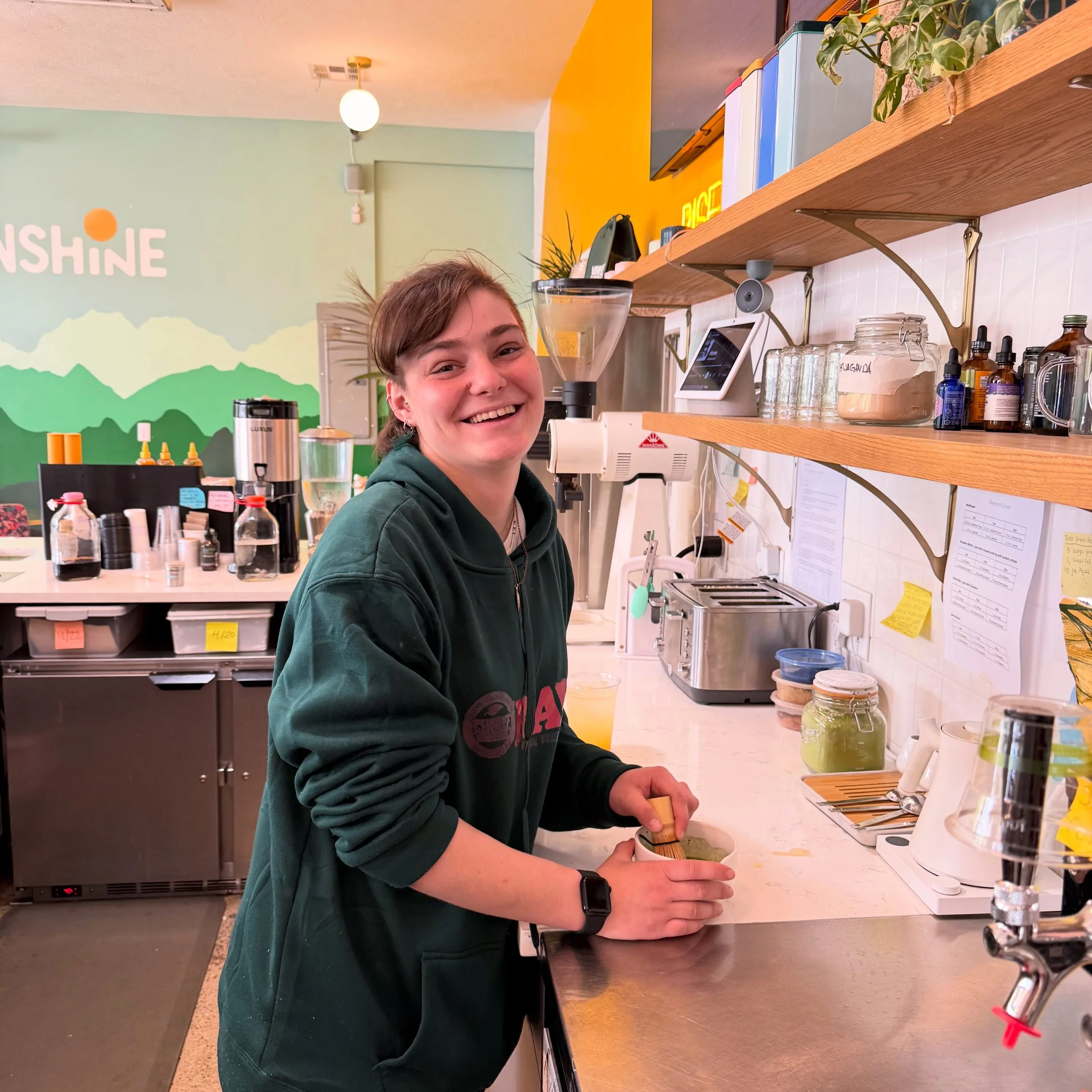 ✨Employee Spotlight: Meet Marie✨

Marie is a Pittsburgh native, who started with us at @pittsburghjuice back in 2020. 

☀️ Favorite part of working here: Being in a space where I feel respected, valued, and capable
☕️ Go-to coffee: Hot lavender latte