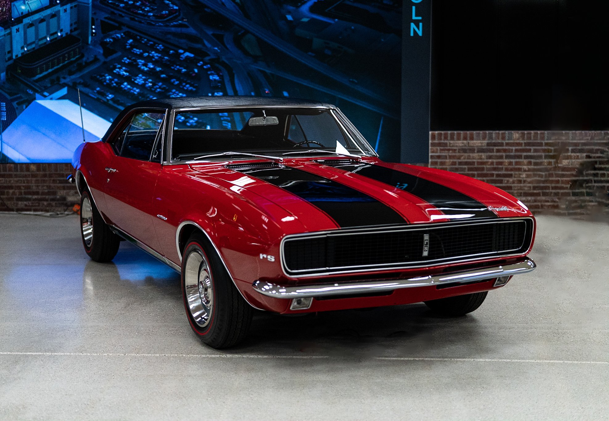 Tony's Auto Body Omaha repair shop photo 4