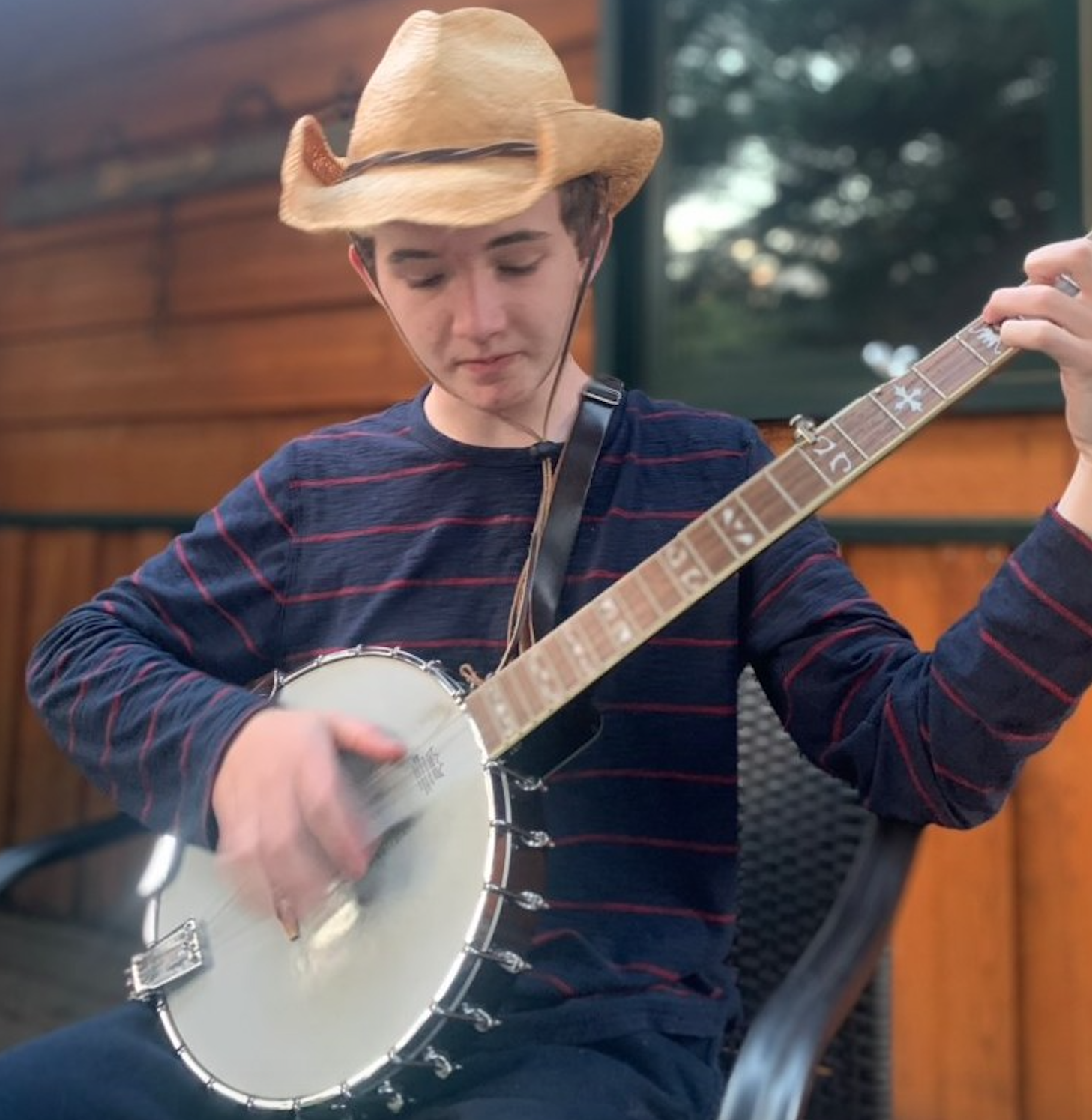 “An Instrument of Chaos:” Ethan Tubb and his Banjo