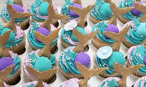 mermaid+tail+cupcakes.jpg