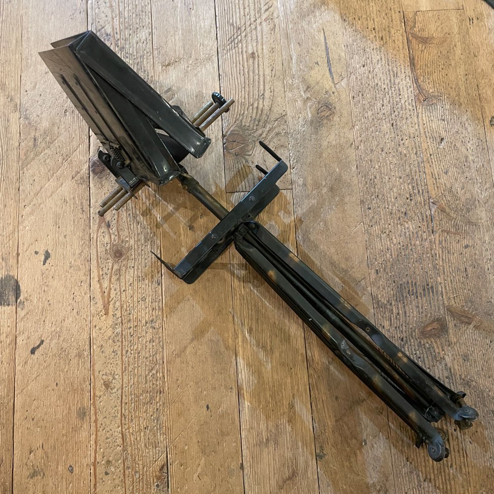 Japanned Finish Metal Book Stand - Aurora Mills