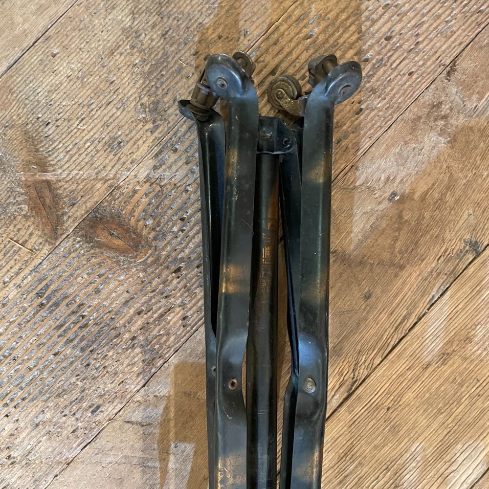 Japanned Finish Metal Book Stand - Aurora Mills