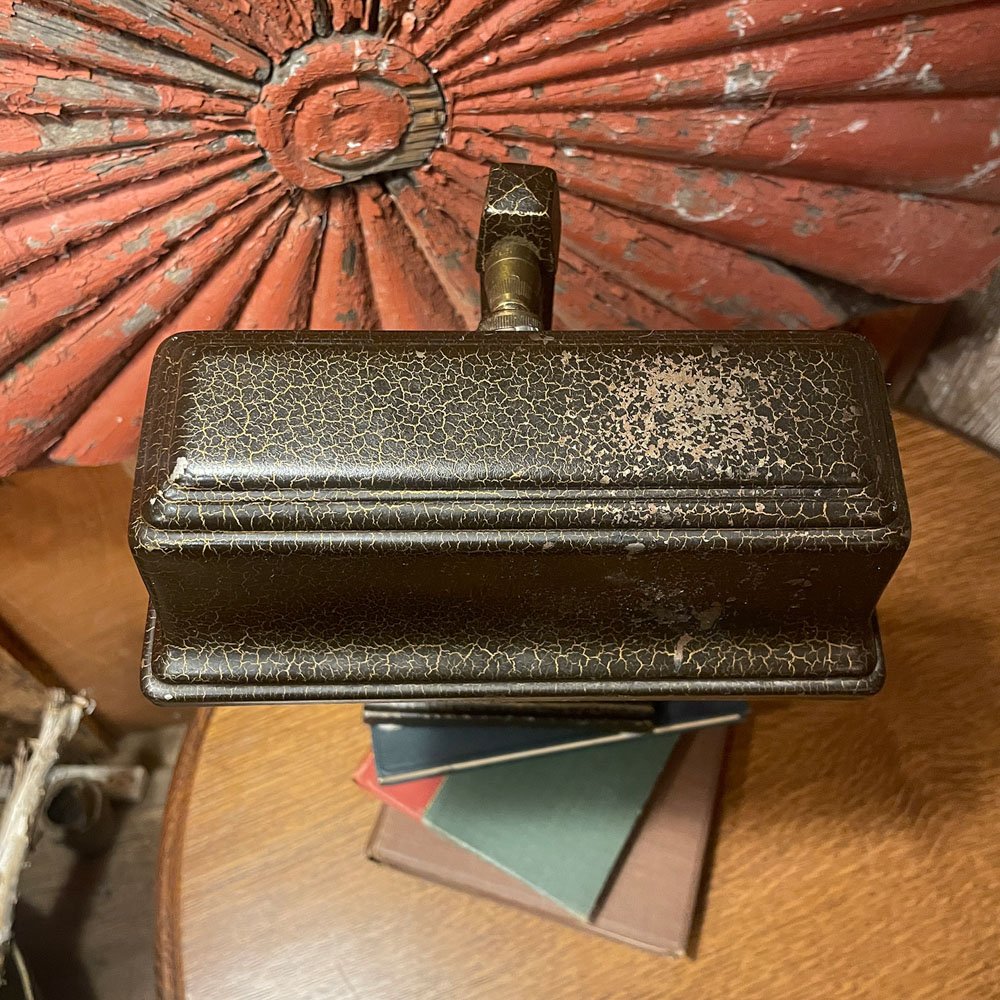 Art Deco Desk Lamp - Aurora Mills