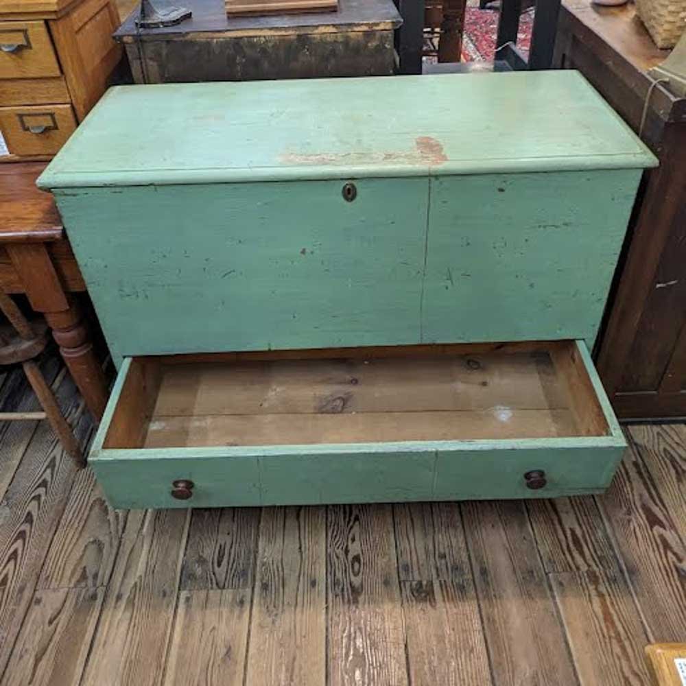 Mint Green Primitive Blanket Chest - Aurora Mills