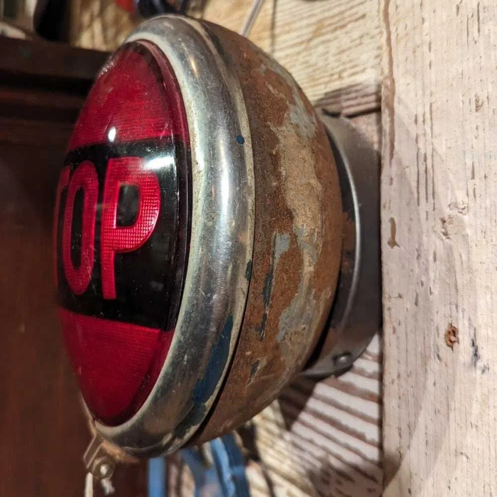 Vintage “Stop” Light — Aurora Mills