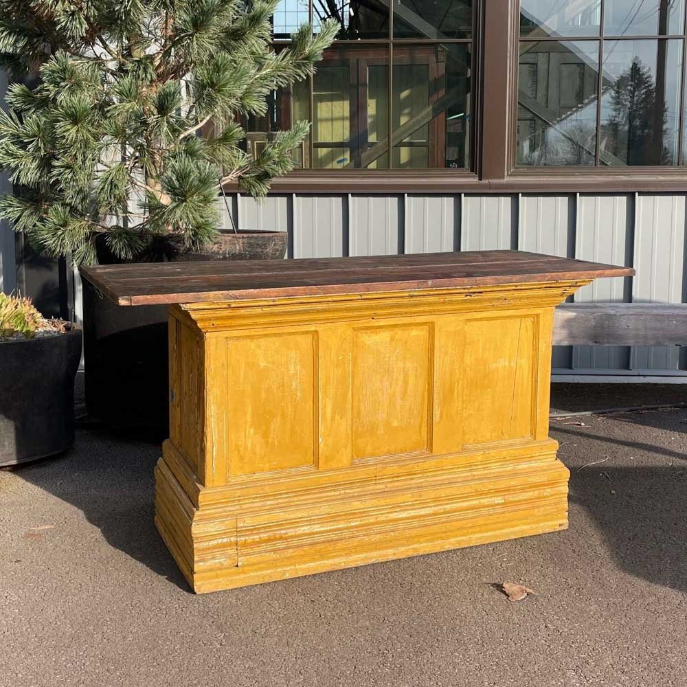 Chippy Ochre Mini Counter - Aurora Mills