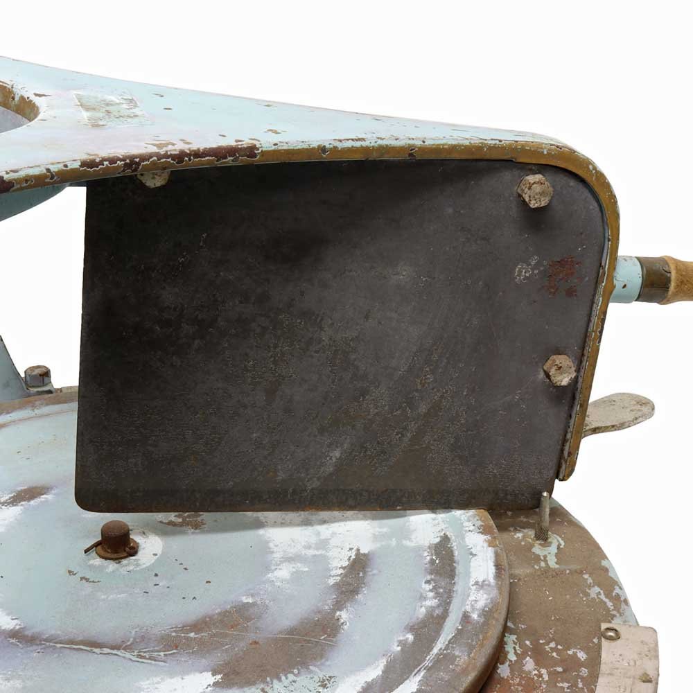 Computing Scale Co. Cheese Cutter - Aurora Mills