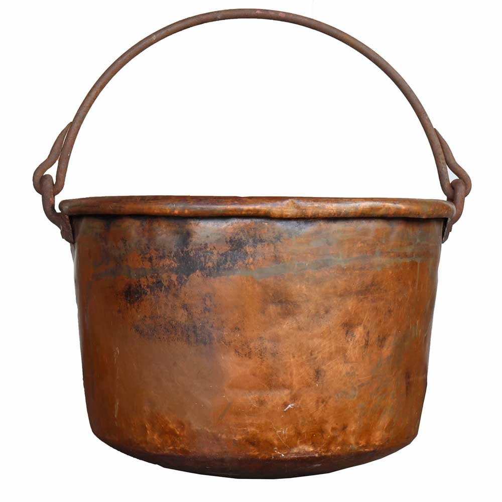 Rustic Oversized Copper Bucket - Aurora Mills