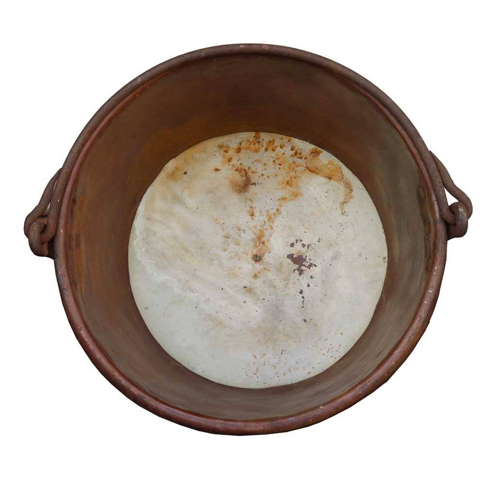 Rustic Oversized Copper Bucket - Aurora Mills