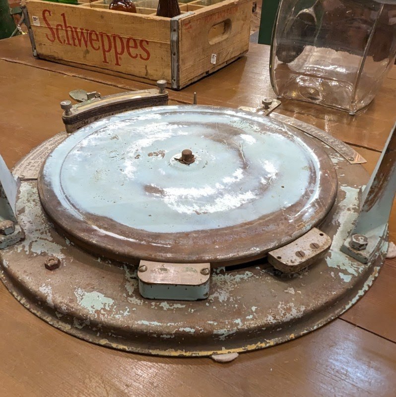 Computing Scale Co. Cheese Cutter - Aurora Mills