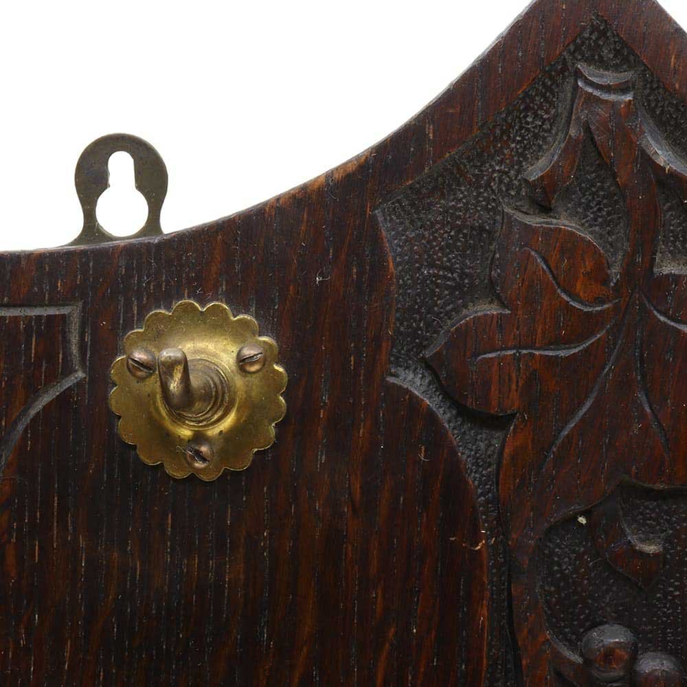 Carved English Clothing Brush Set - Aurora Mills