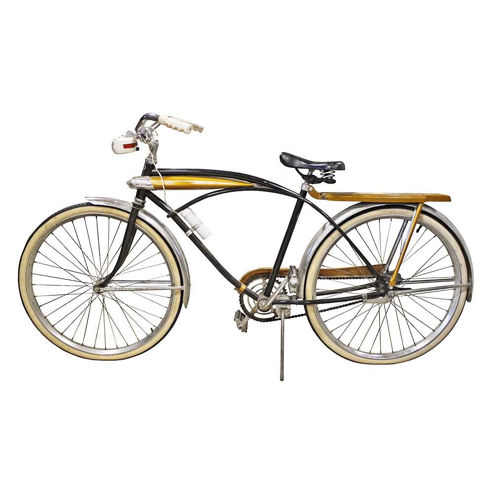 Vintage AMC Caravan Bike - Aurora Mills