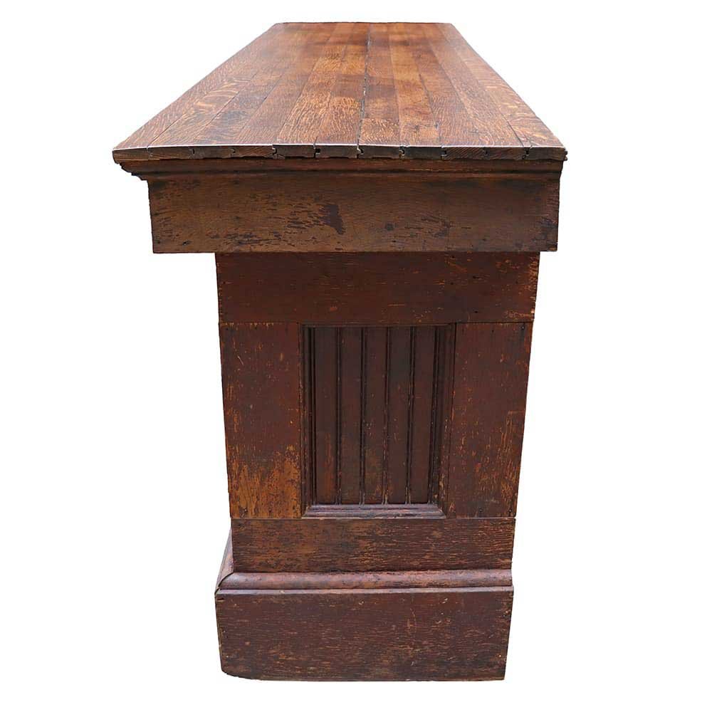 Beadboard Store Counter - Aurora Mills