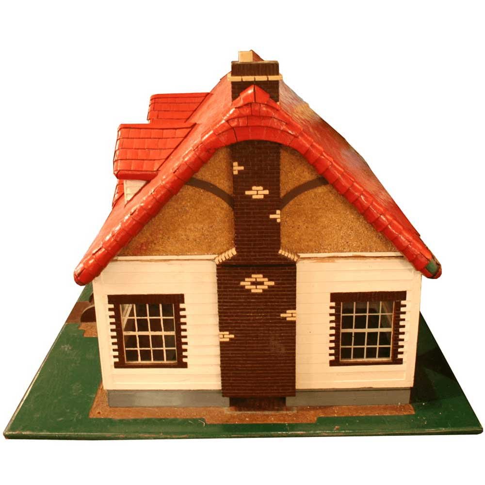 1930’s Doll House - Aurora Mills