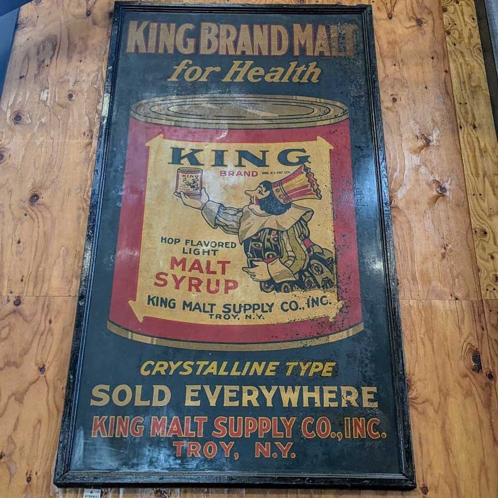 King Malt Sign - Aurora Mills