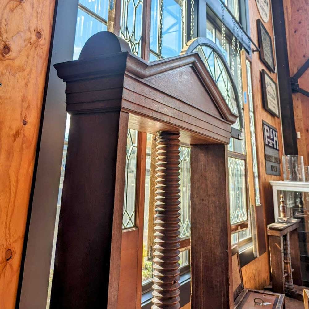 Arts & Crafts Era Book Press - Aurora Mills