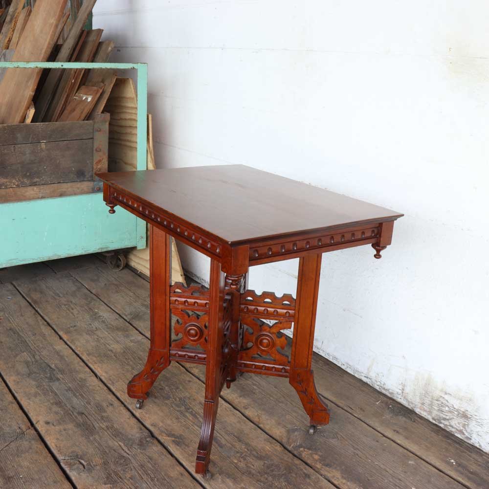 Victorian Parlour Table - Aurora Mills