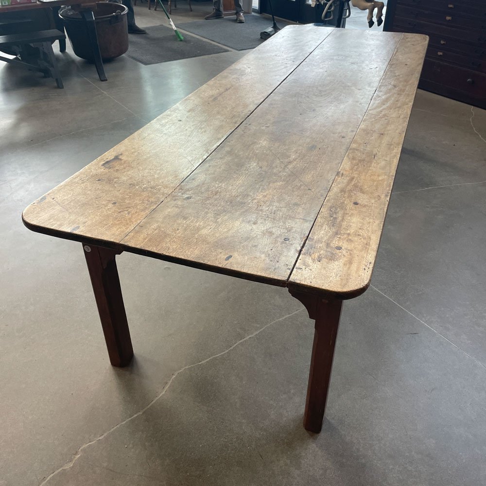 Early 1800s Shaker Style Dining Table - Aurora Mills