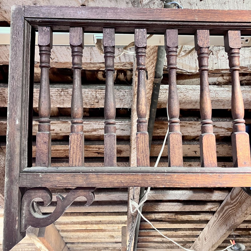 Traditional Spindle Spandrel - Aurora Mills