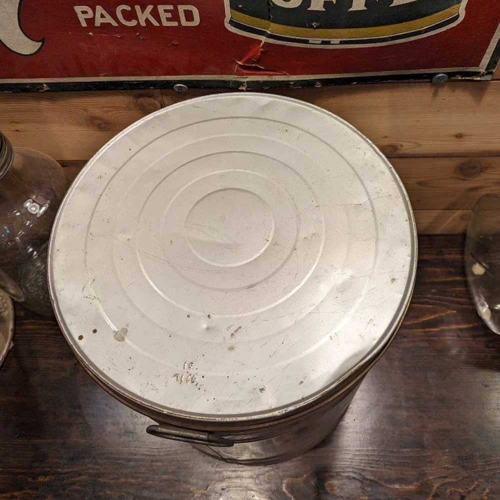 Sweetex Shortening Bucket - Aurora Mills