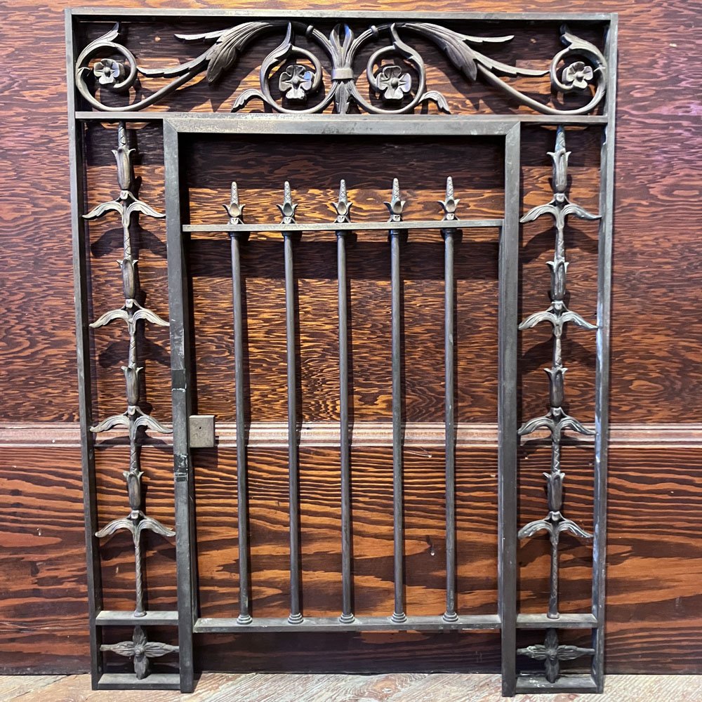 Bronze Bank Teller Gate - Aurora Mills