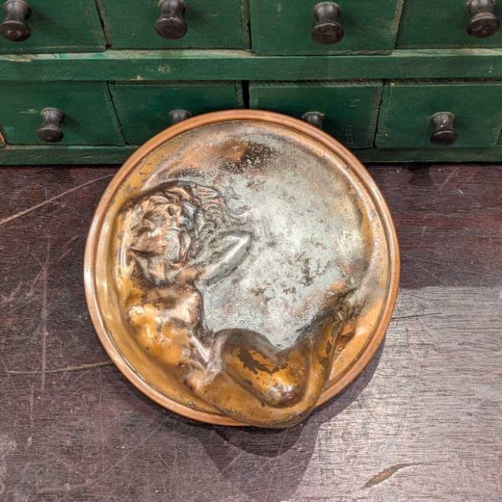 Ashtray designed by McClelland Barclay - Aurora Mills