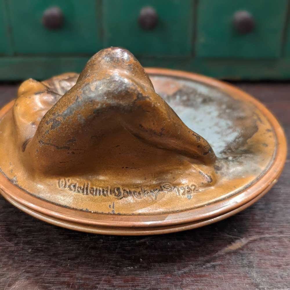 Ashtray designed by McClelland Barclay - Aurora Mills