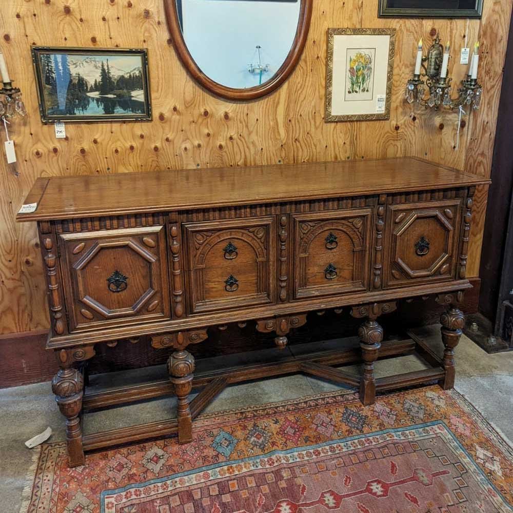 Carved Buffet