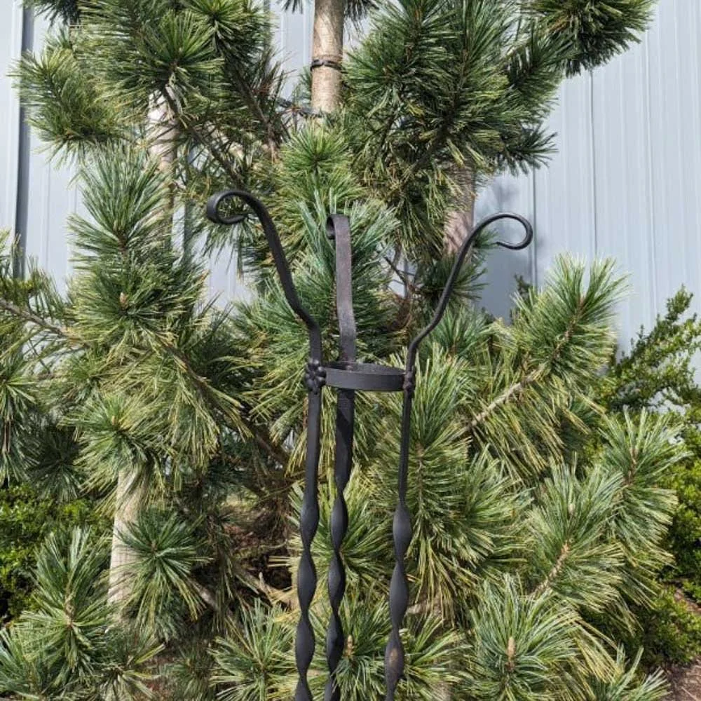 Victorian Plant Stand with Leaf Motif — Aurora Mills