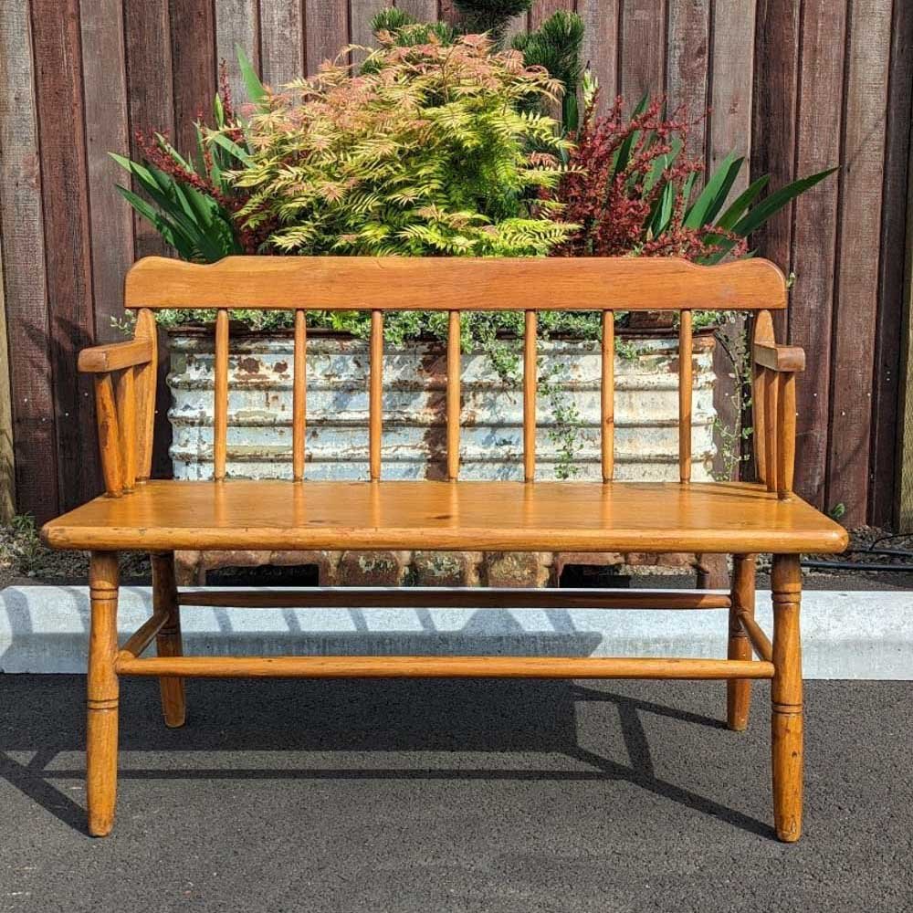 Cottage Pine Spindle Bench