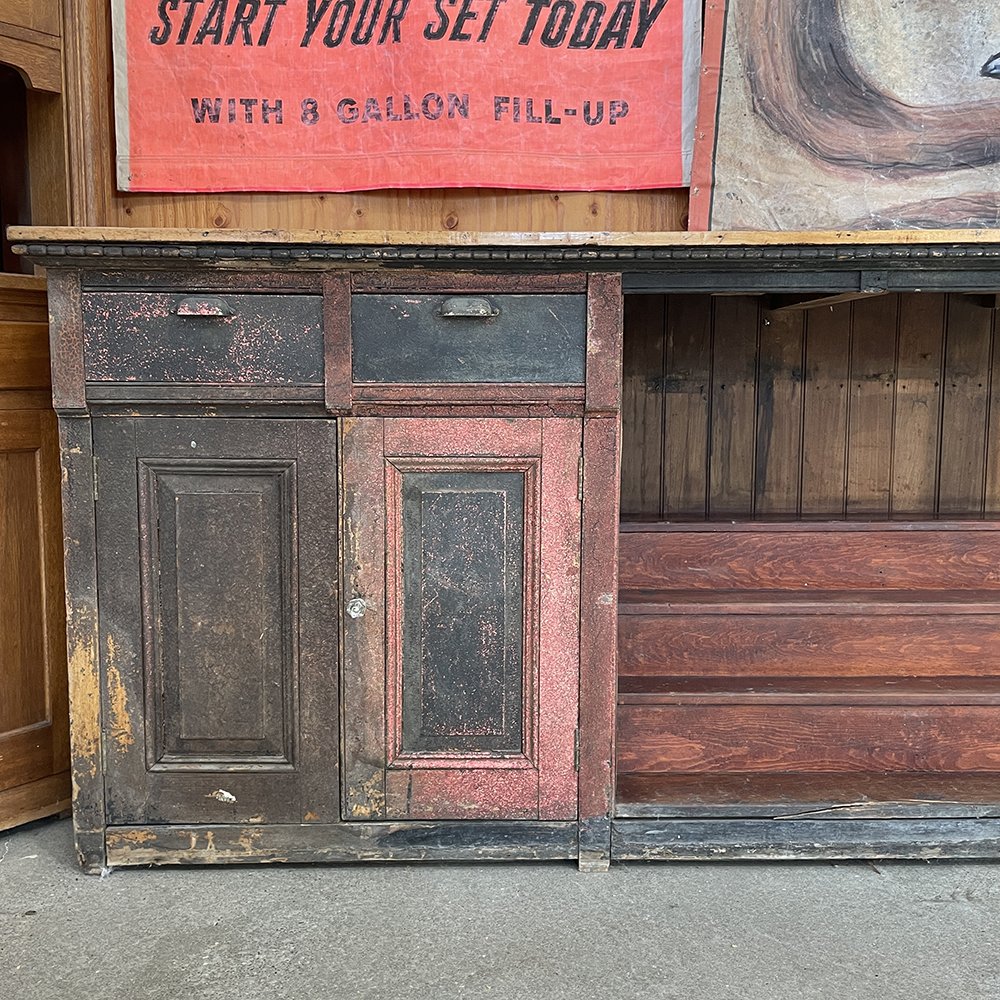 red back bar_4625.jpg